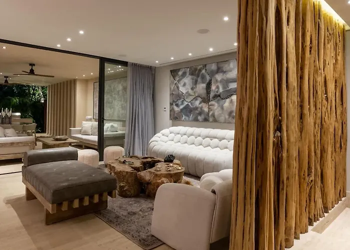 Caiman Luxury 5br In Santos