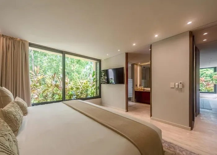 Holiday home Caiman Luxury 5br In Santos